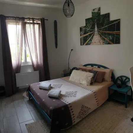 Chambre Cosy Entre Mer Et Montagne Ascain Exterior photo