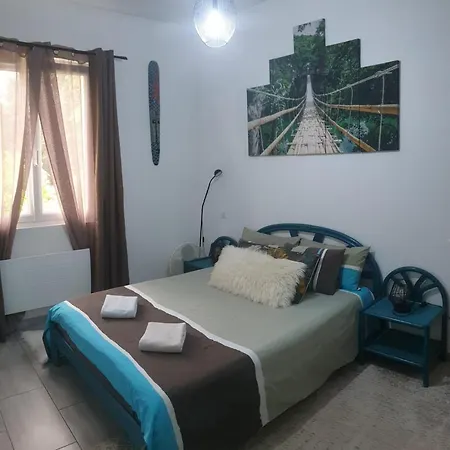 Chambre Cosy Entre Mer Et Montagne Ascain Exterior photo